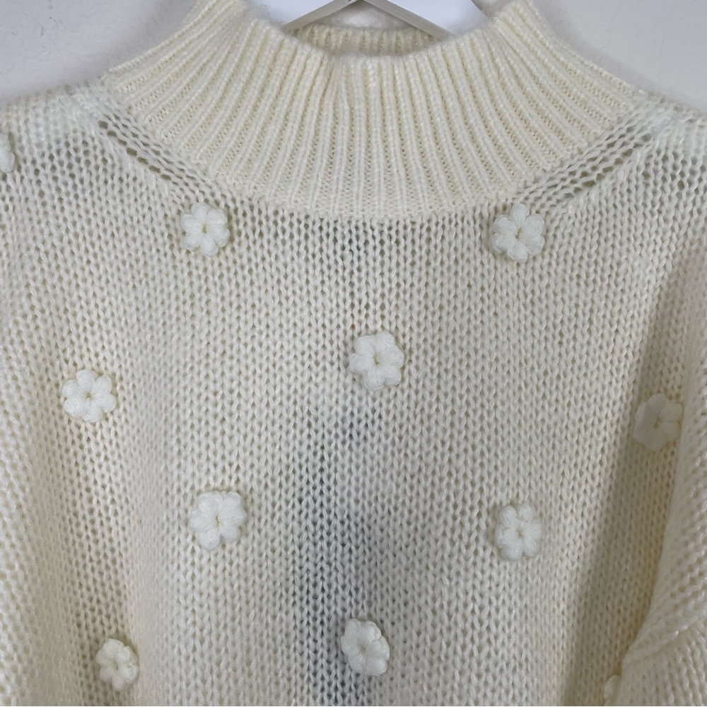 sold FARM Rio Floral Applique Lantern-Sleeve Sweater - Large - Off-White - Picture 4 of 11